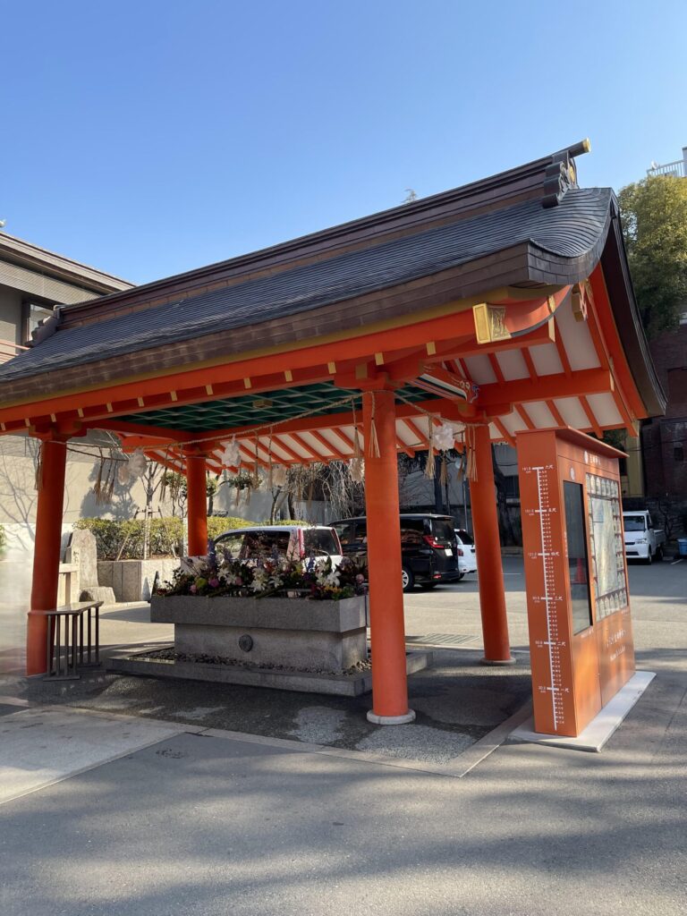Chozuya (water purification fountain)